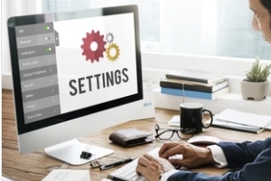 user trying the settings of software
